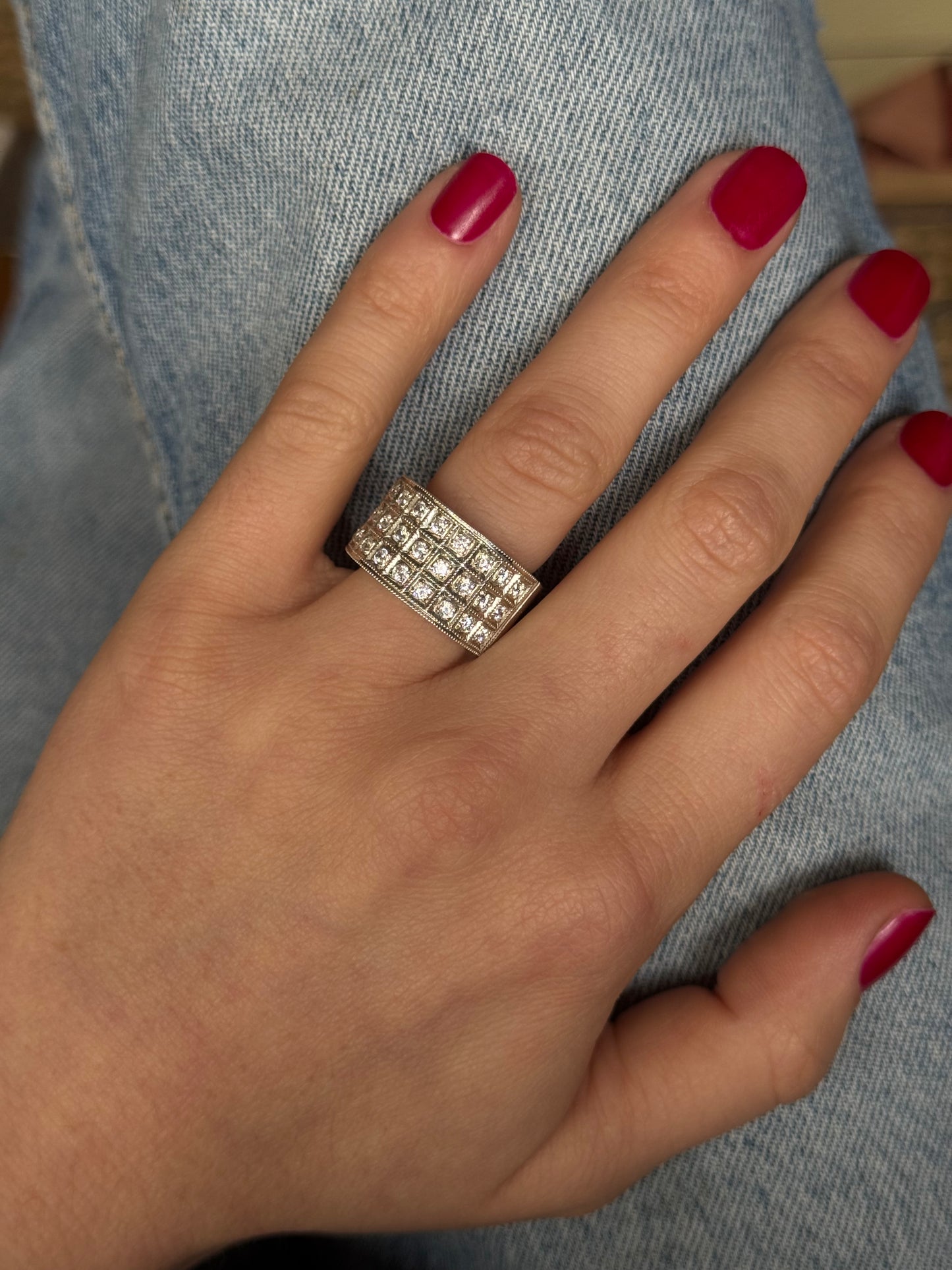 Anillo hecho a mano, plata 925, baño de rodio platino y zirconitas incoloras