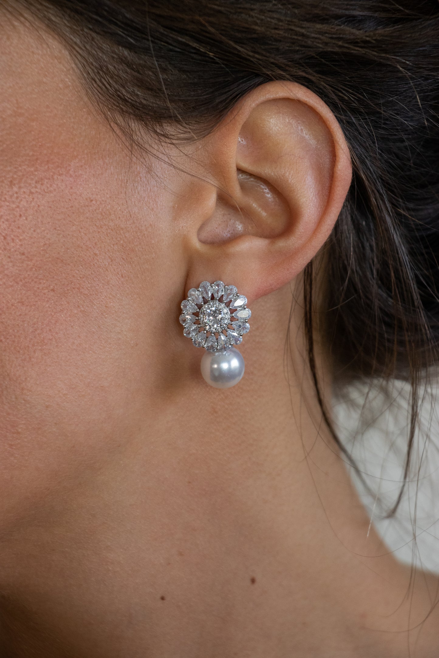 Aros colgantes, plata 925, perlas sinteticas y zirconitas