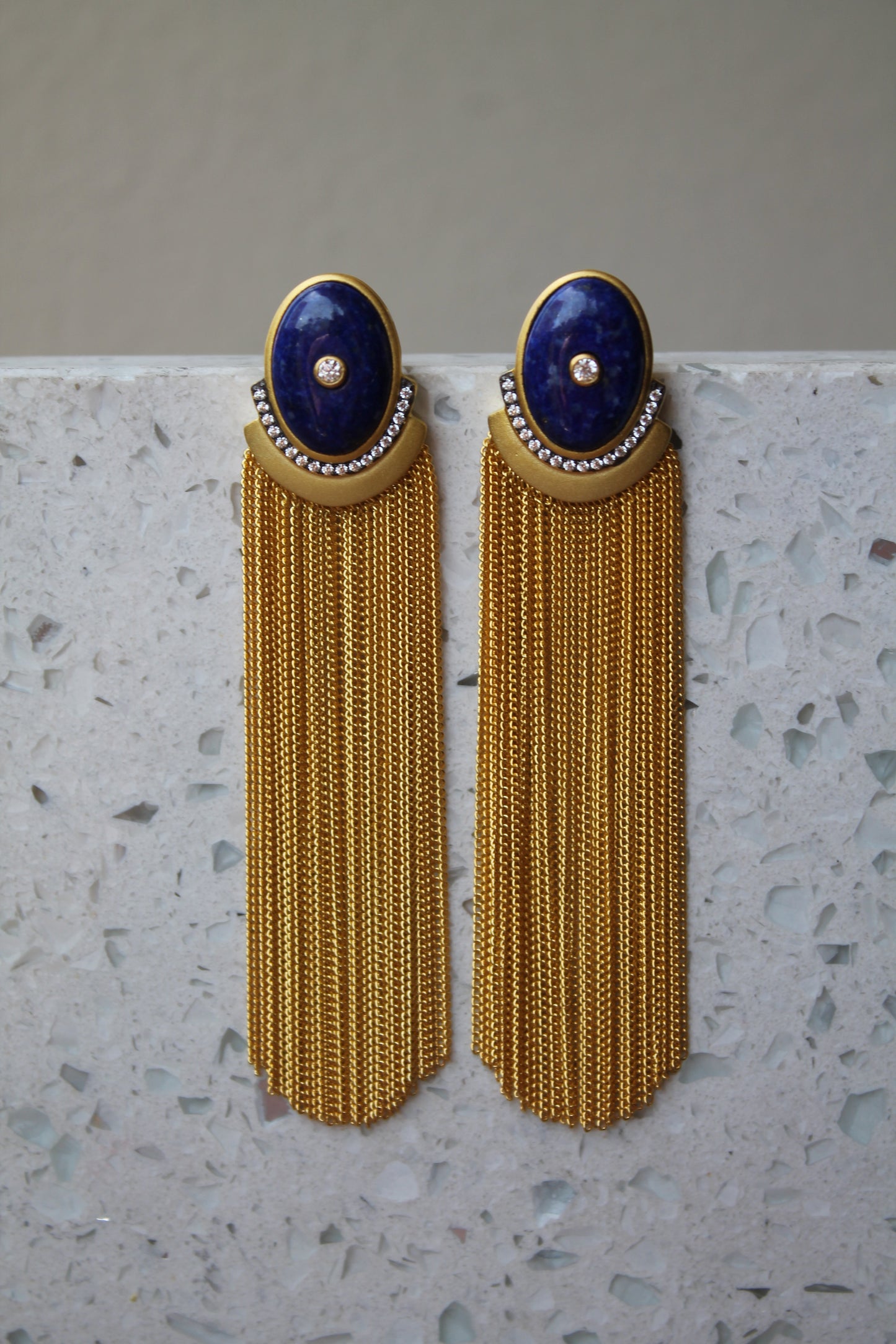 Aros metal plata 925, lapizlázuli enchape de oro y zirconitas