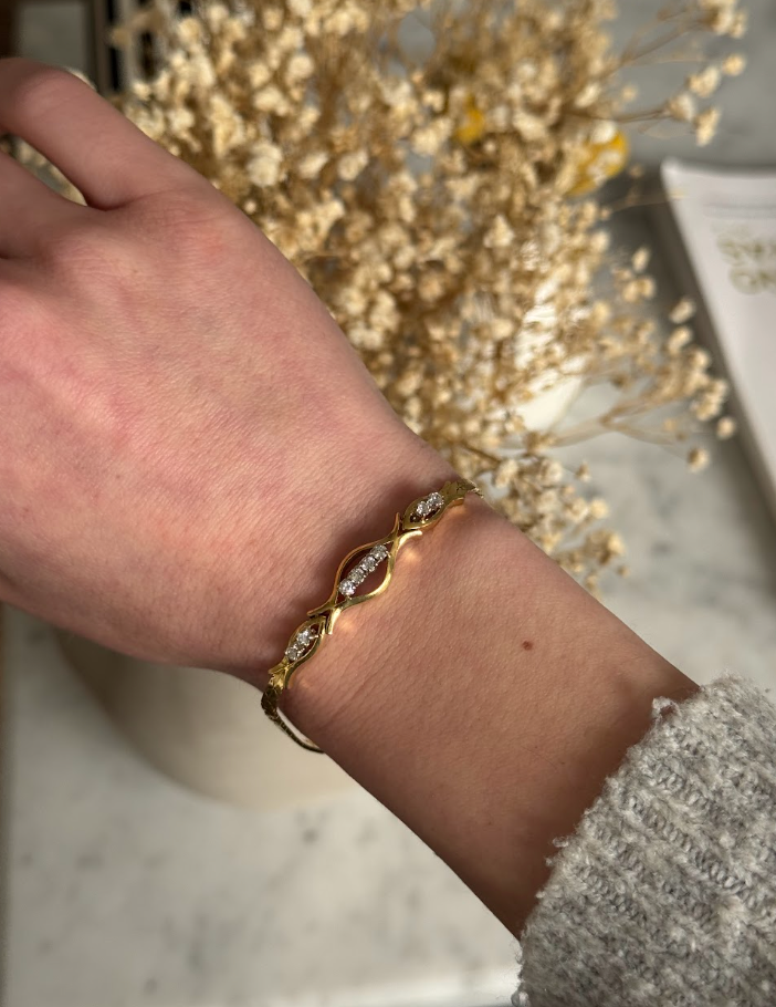 Pulsera europea, oro amarillo y brillantes