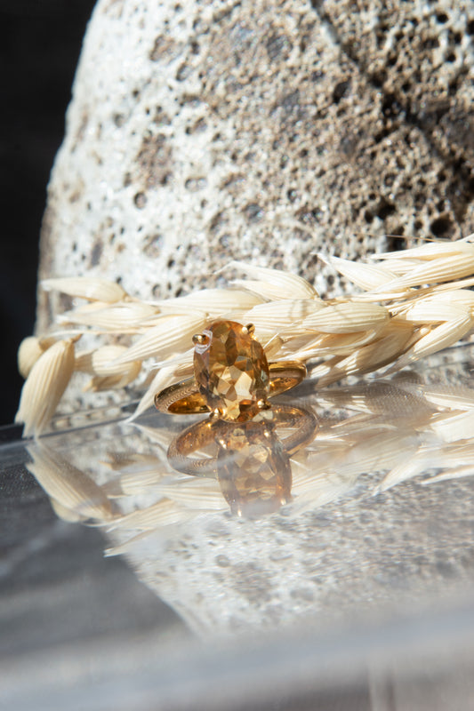 Anillo plata 925 enchapado en oro y cuarzo citrino