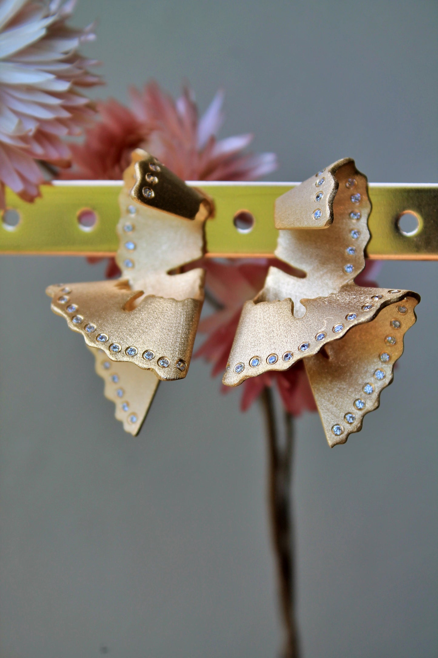 Aros metal plata 925, enchape de oro y zirconitas