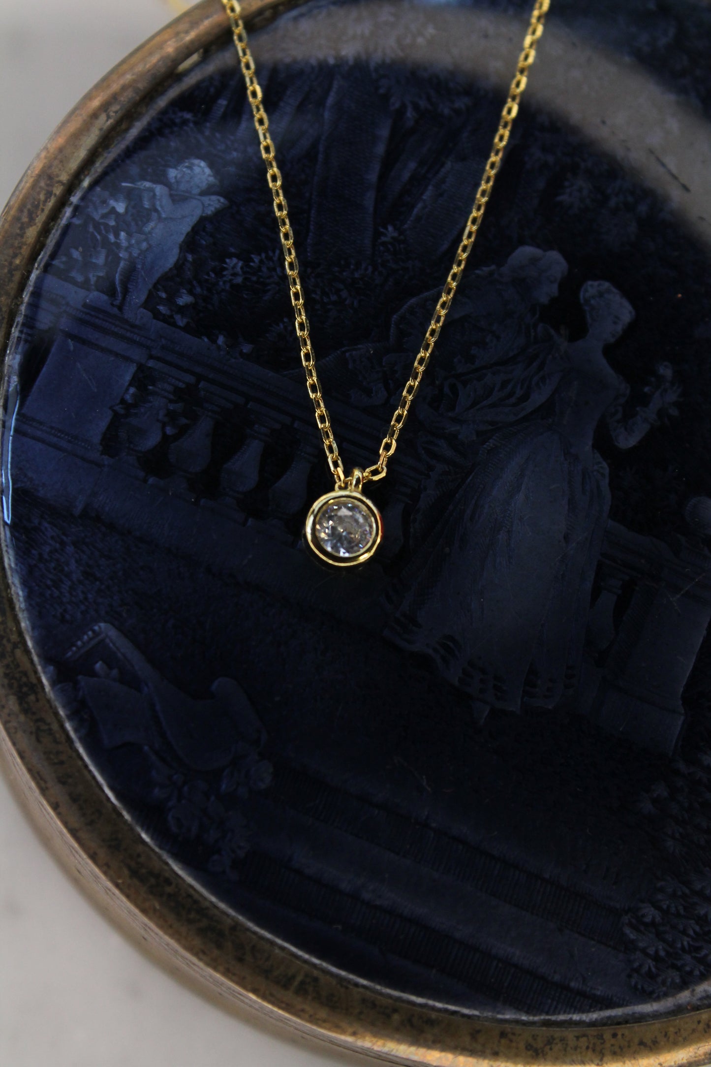 Collar punto de luz, plata 925, enchapado en oro 18k y zirconita.