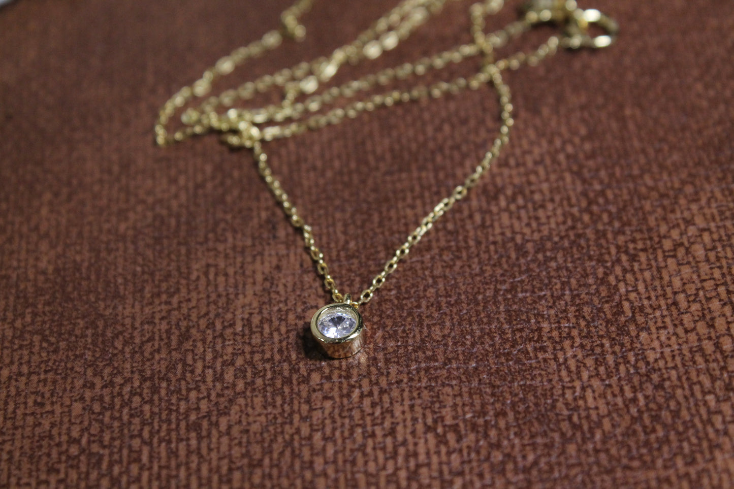 Collar punto de luz, plata 925, enchapado en oro 18k y zirconita.