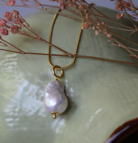 Collar plata 925 con enchape de oro y perla barroca