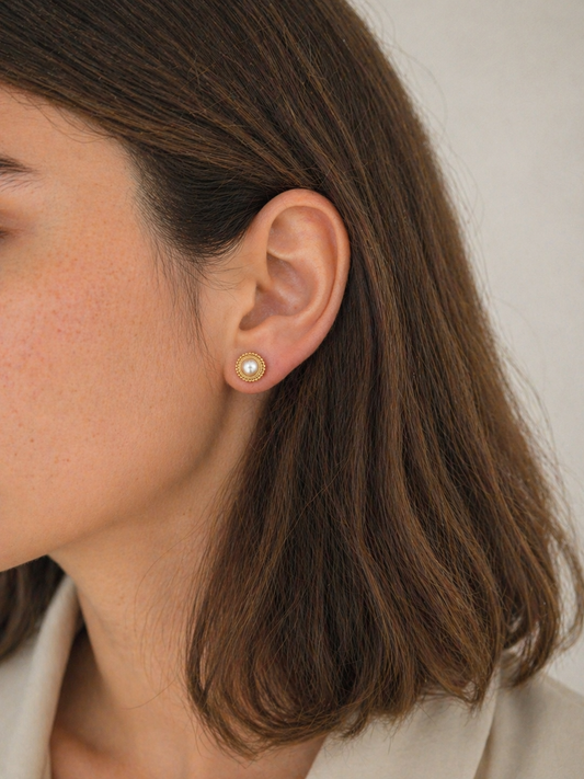 Aros de perla y oro amarillo