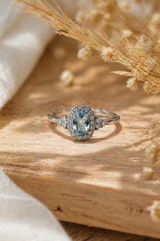 Anillo hecho a mano, Platino, Aguamarina y Brillantes