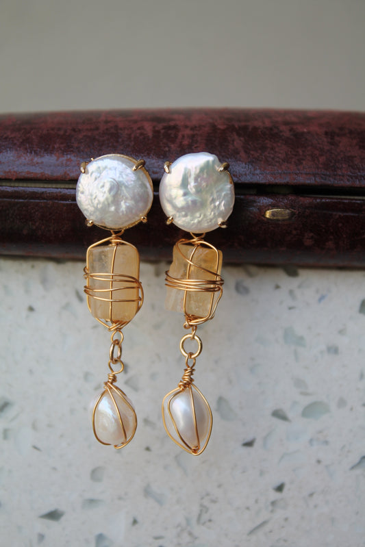 Aros plata 925 enchapados en oro, perla y cuarzo