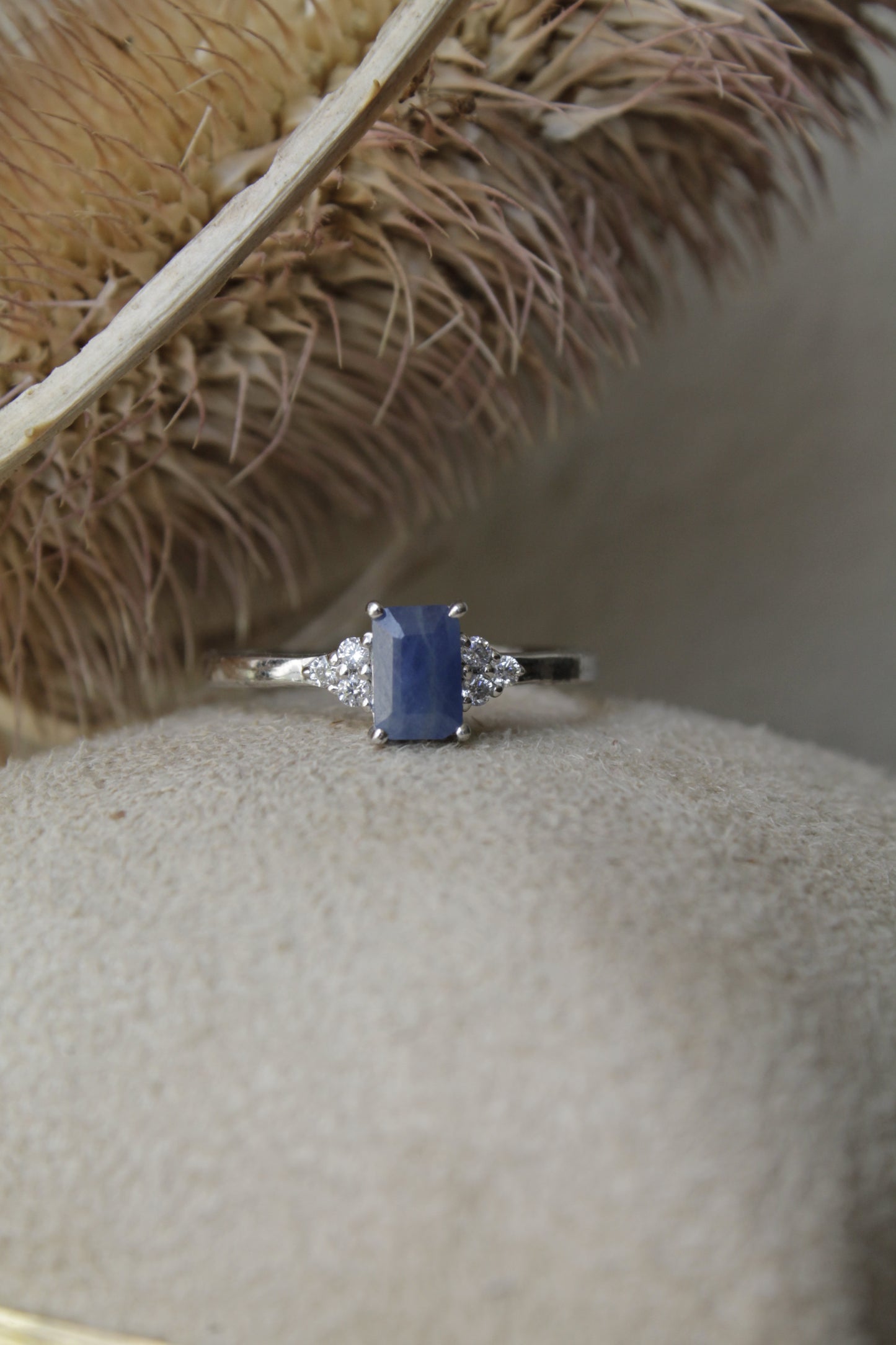 Anillo plata 925 zafiro y zirconitas